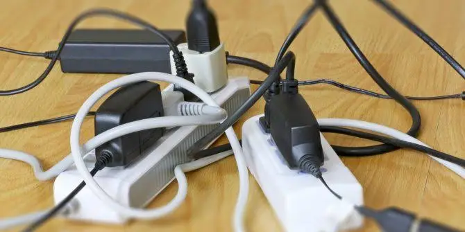 Cables All Over The Floor? With These Methods, You Can Cover Them
